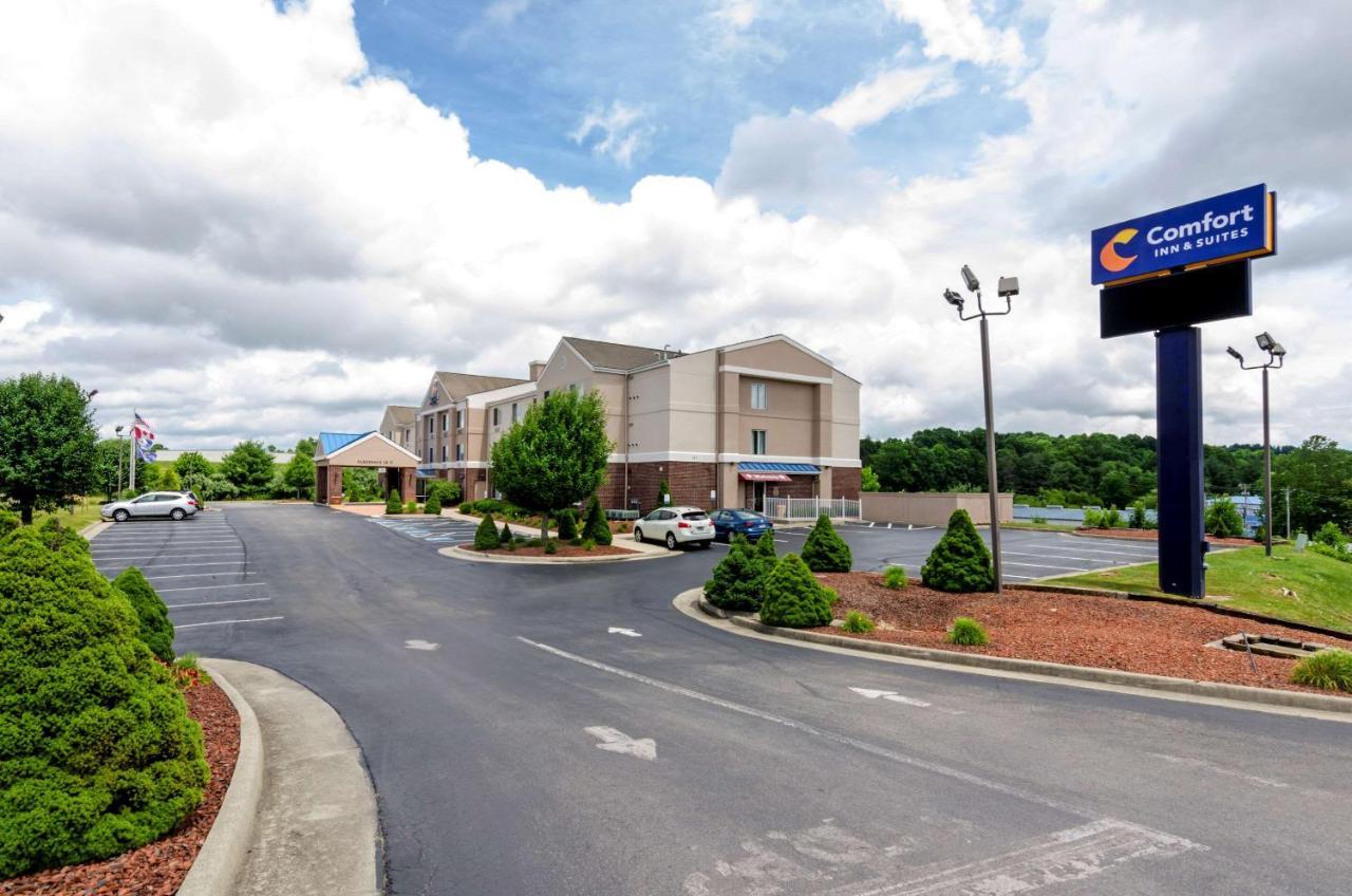 Comfort Inn & Suites Hillsville I-77 Buitenkant foto