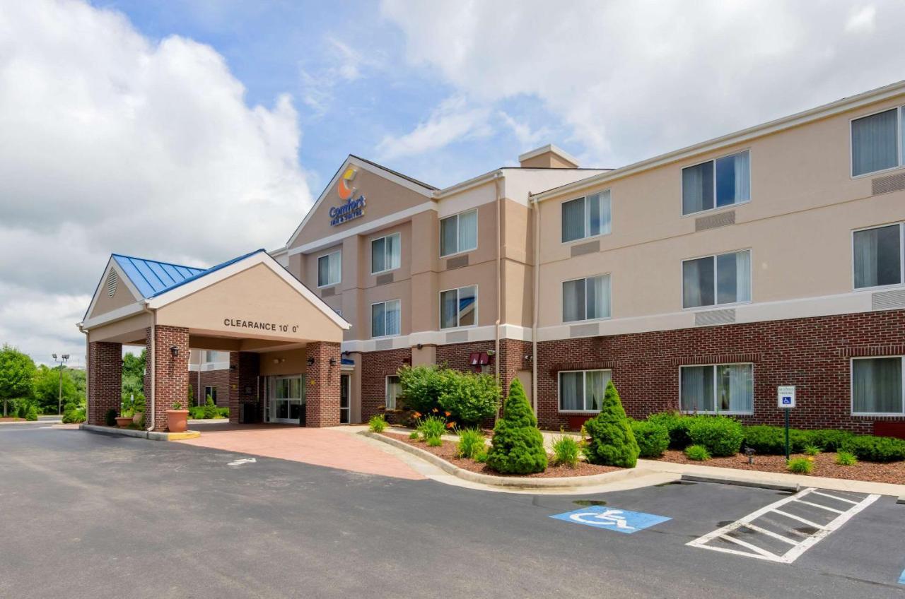 Comfort Inn & Suites Hillsville I-77 Buitenkant foto