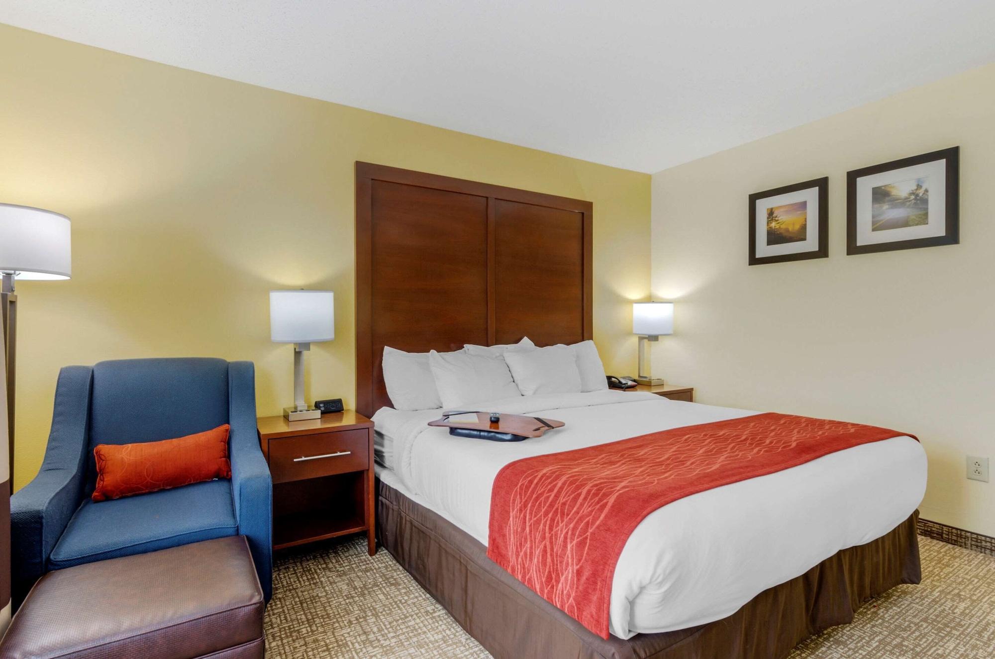 Comfort Inn & Suites Hillsville I-77 Buitenkant foto