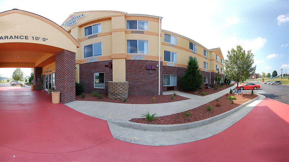 Comfort Inn & Suites Hillsville I-77 Buitenkant foto